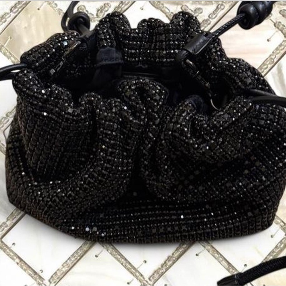 NWT Glitter Dumpling Weighty Squishy Black Crystal Encrusted evening Bag - Picture 2 of 3